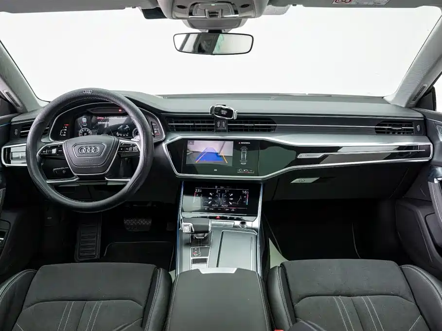 Audi A7L 2024 45 TFSI Luxury