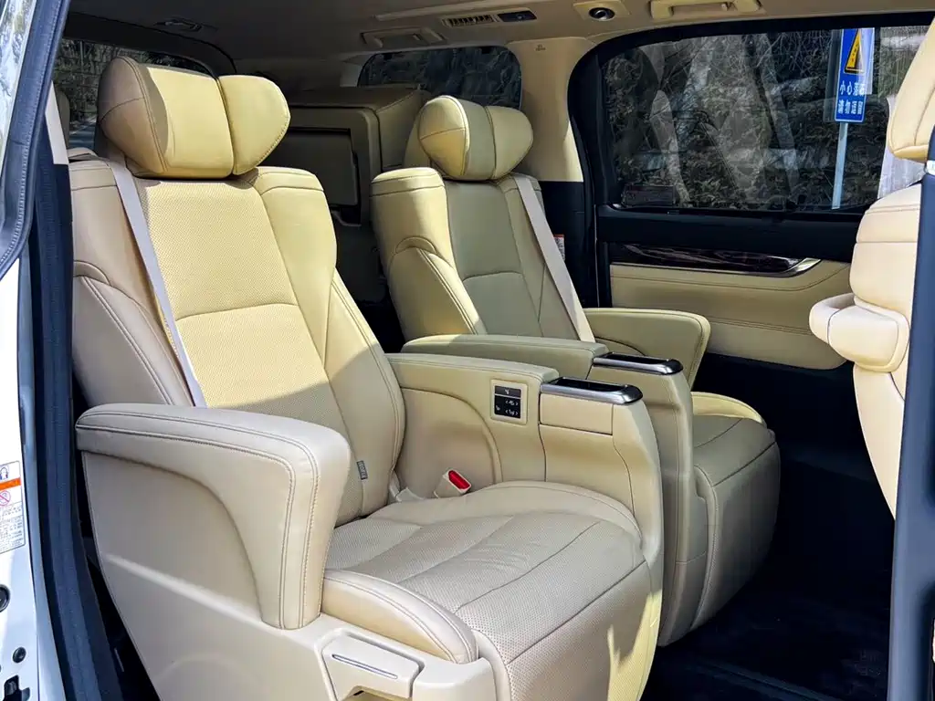 Alphard 2021 Hybrid 2.5L Luxury Edition