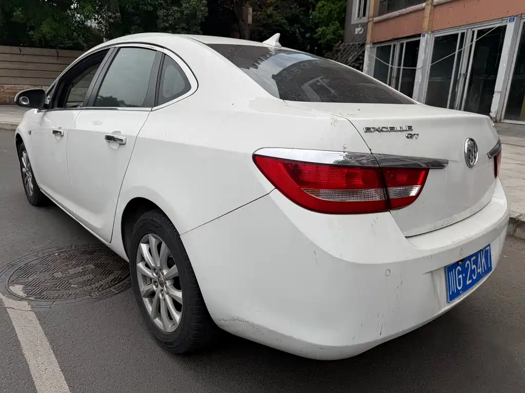 Buick Excelle GT 2013 1.6L Automatic Fashion Edition