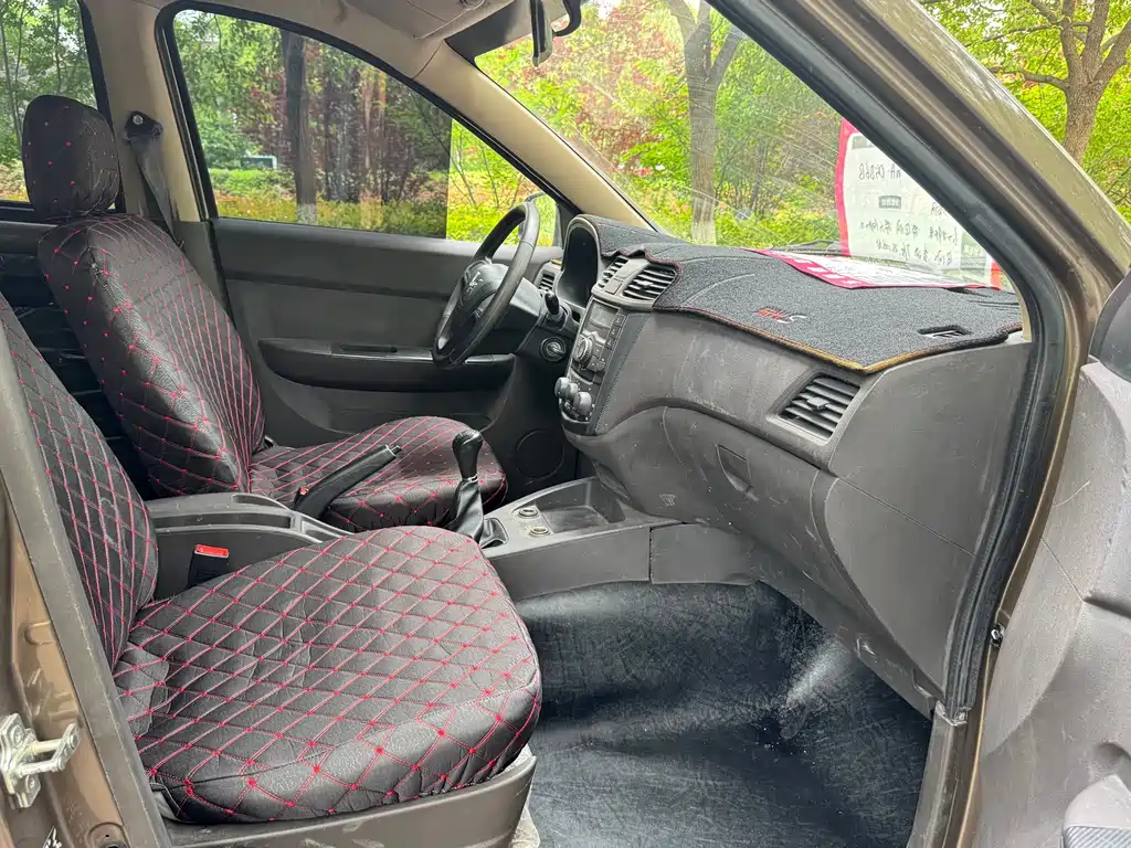 Wuling Hongguang 2015 1.2L S Basic Euro V