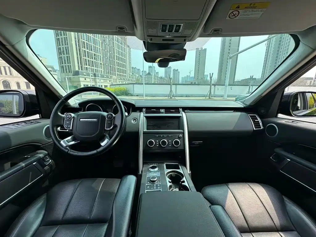 Land Rover Discovery 2017 3.0 SC V6 SE