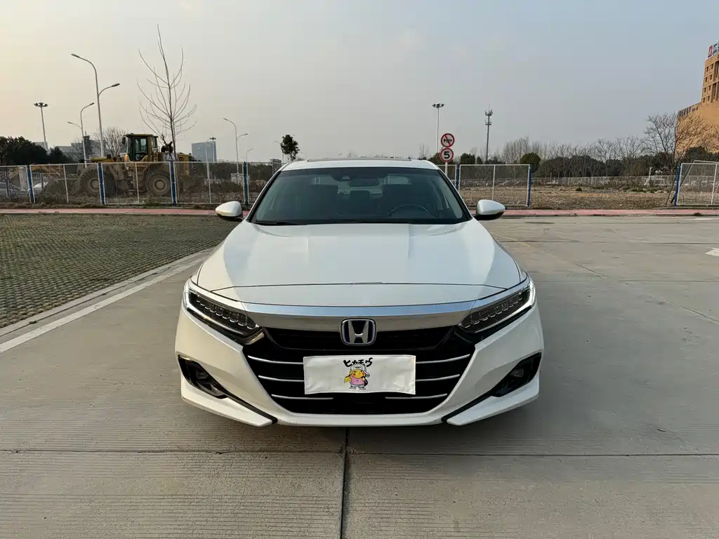 2022 Honda Accord Hybrid 2.0L Sharp Leading Edition