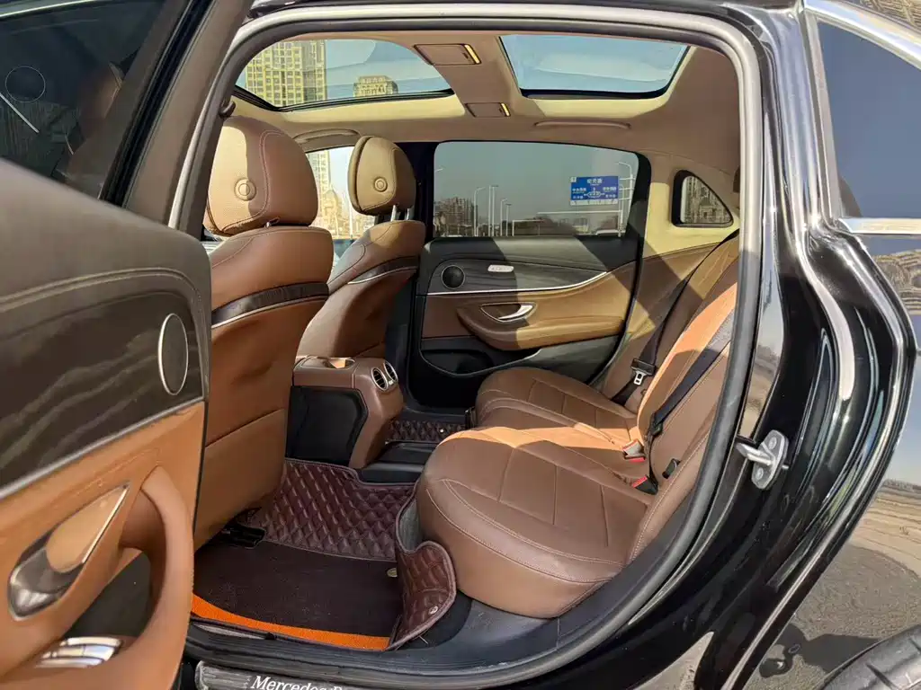 Mercedes-Benz E-Class 2020 E 260 L Sport