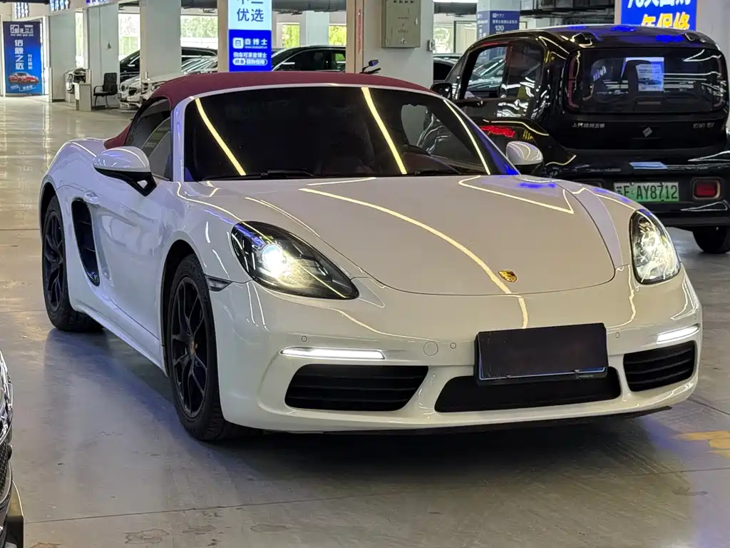 Porsche 718 Boxster 2.0T