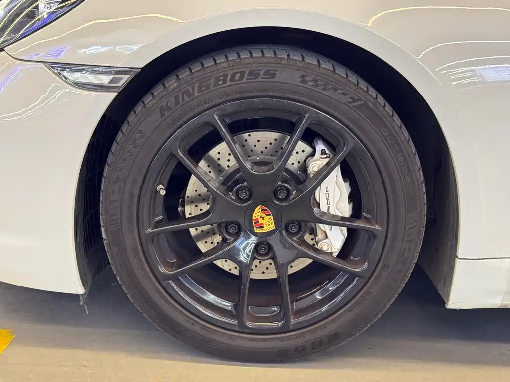 Porsche 718 Boxster 2.0T