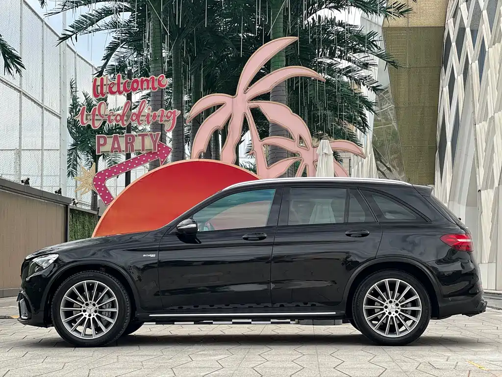 Mercedes-AMG GLC 43 4MATIC 2017