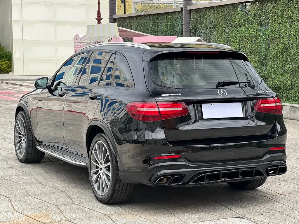 Mercedes-AMG GLC 43 4MATIC 2017
