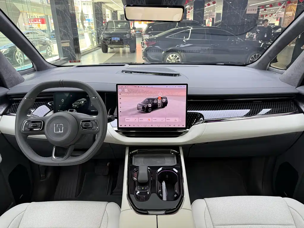 Zeekr 009 2024 Six-Seat Executive Edition AWD 108kWh