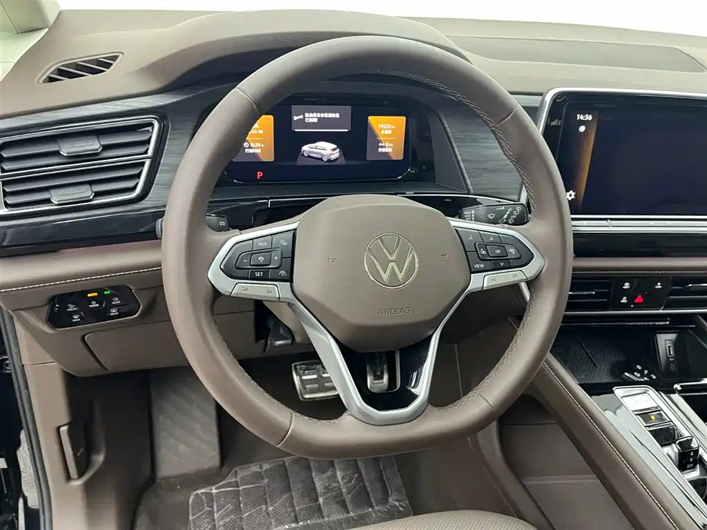 Viloran 2024 380TSI Prestige Edition