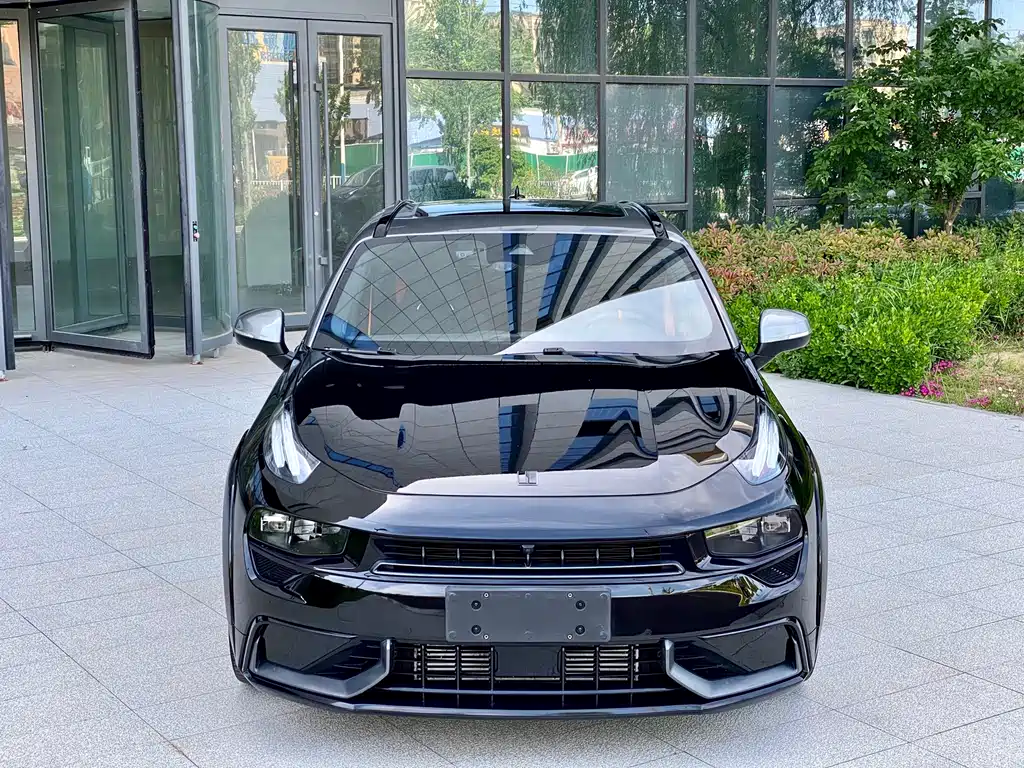 Lynk & Co 02 Hatchback 2021 2.0TD Halo Driving Control Package Edition
