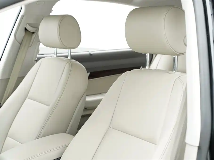 Audi A6L 2010 2.4L Technology Trim
