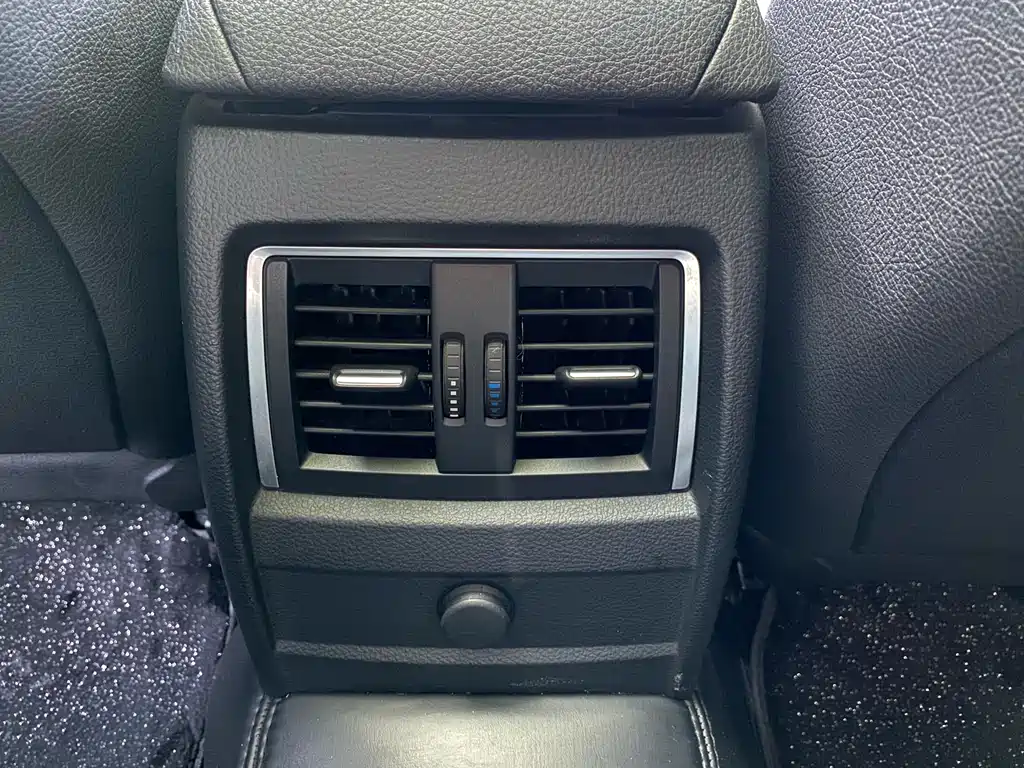 BMW 3 Series 2016 320Li Entry Level