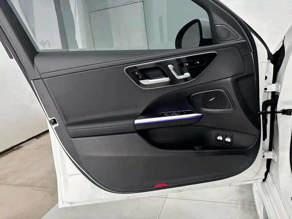 Mercedes-Benz C-Class New Energy 2025 C 350 eL