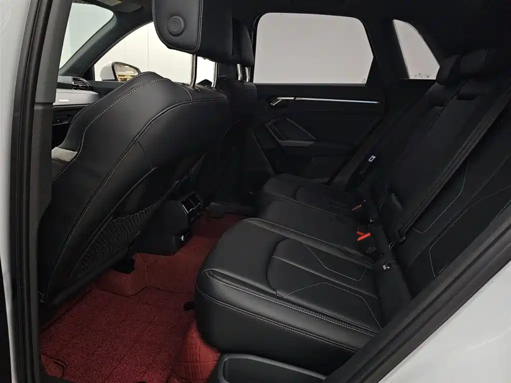 Audi Q3 2024 35 TFSI Fashion Dynamic