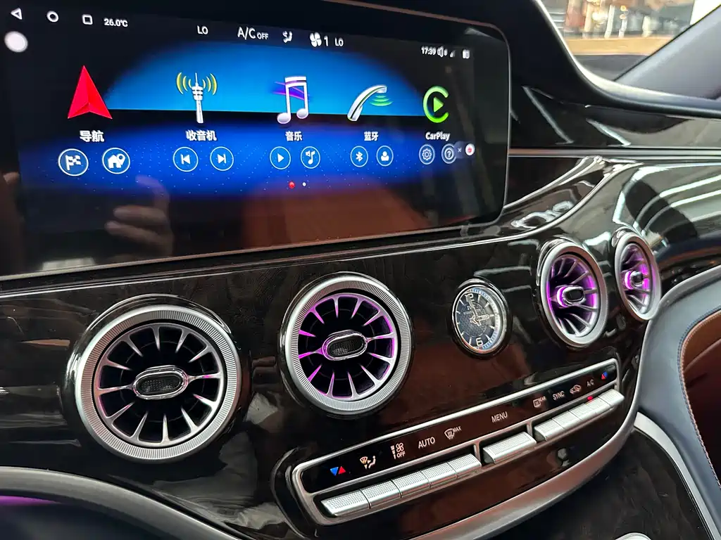 Mercedes-Benz Vito 2023 2.0T Business Edition 7-Seater