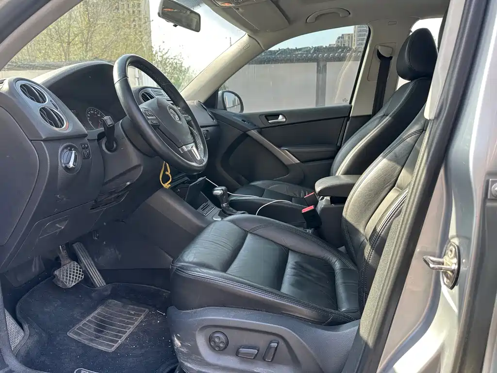 Tiguan 2010 1.8TSI Automatic FWD Elite Edition