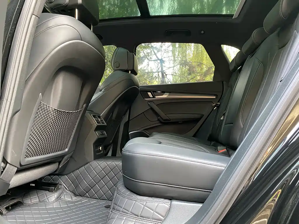 Audi Q5L 2024 45 TFSI Luxury Dynamic Edition