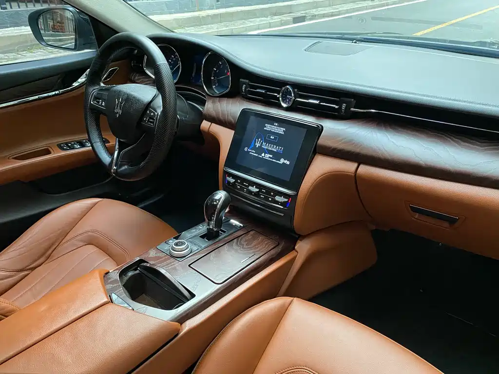 Maserati Quattroporte 2015 3.0T Standard