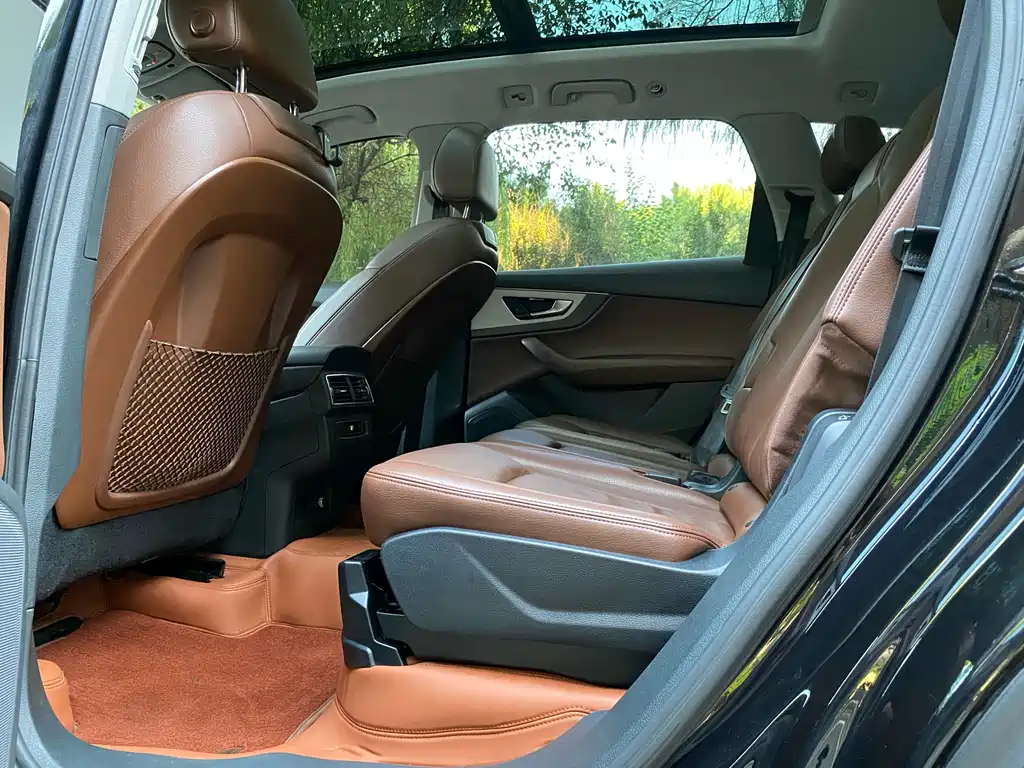 Audi Q7 e-tron 2019 55 e-tron