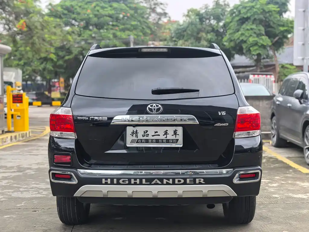 Toyota Highlander 2012 2.7L FWD 7-Seater Elite Edition