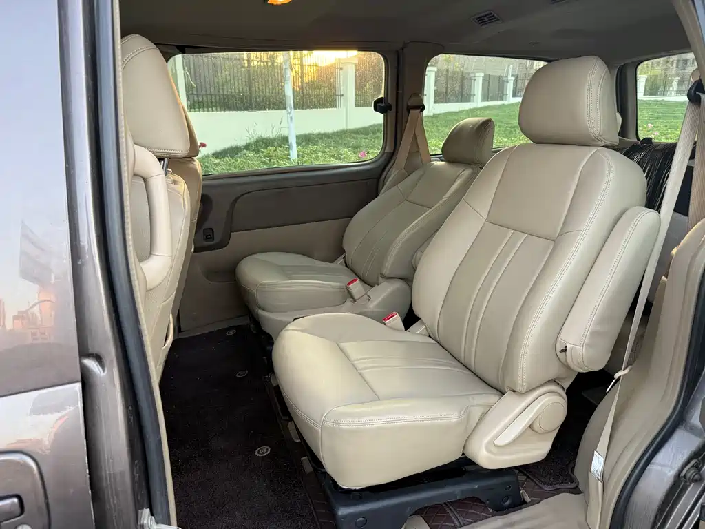 Buick GL8 2014 2.4L Classic Edition