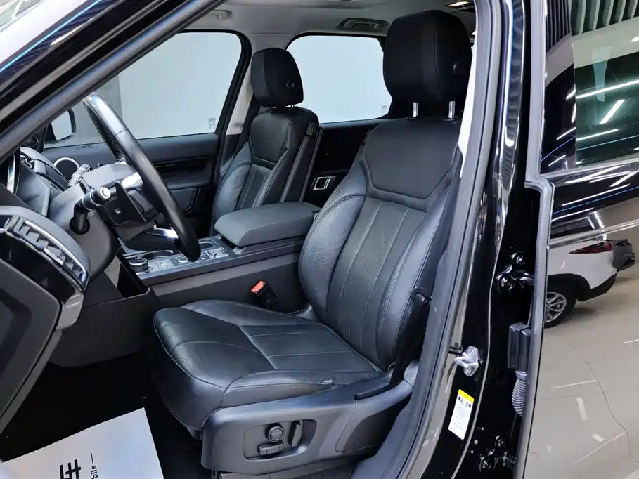 Land Rover Discovery 2018 3.0 SC V6 SE