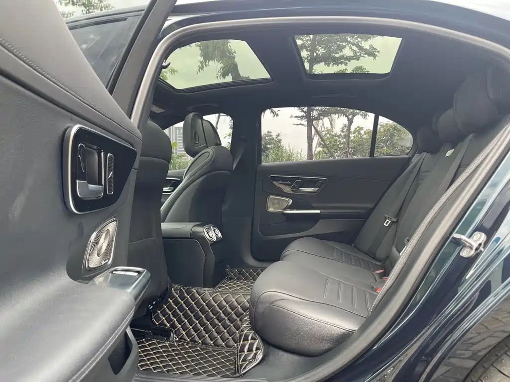 Mercedes-Benz C-Class 2024 Facelift C 260 L皓夜 Sport Edition