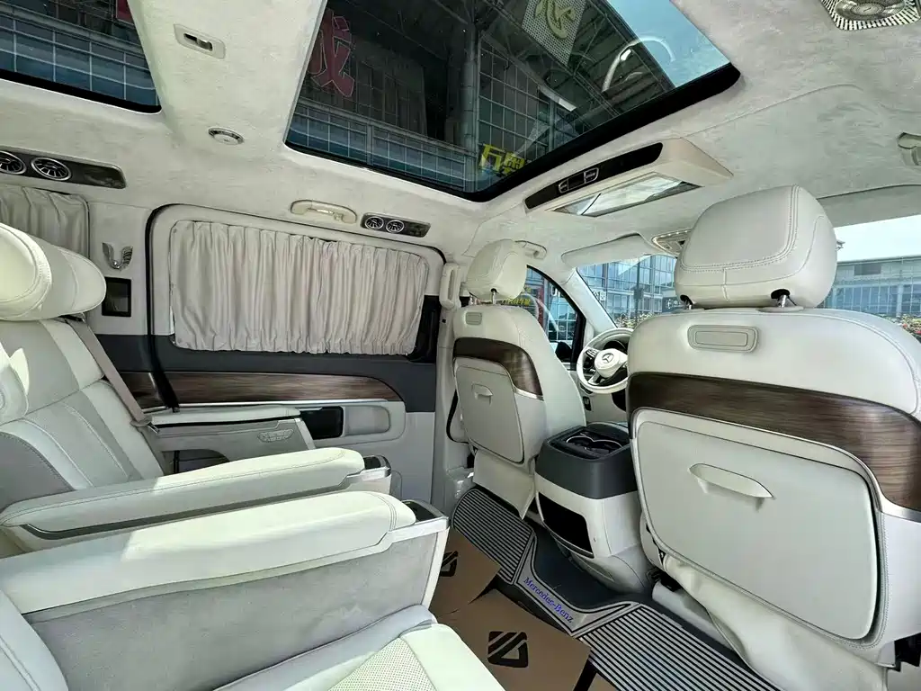 Mercedes-Benz V-Class 2021 V 260 L Long Wheelbase Prestige Edition