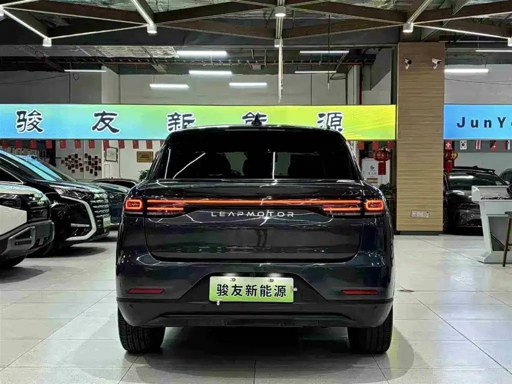 Leapmotor C11 2023 EREV 180 Comfort Edition
