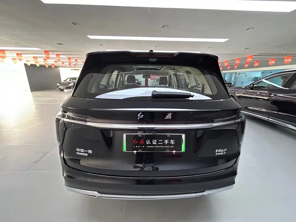 Hongqi HS7 PHEV 2024 2.0T AWD Qi Chang Edition 6-Seater