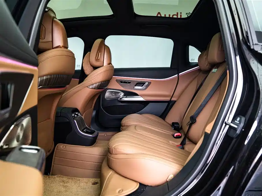 Mercedes-Benz E-Class 2025 Model Update E 300 L Fashion Edition