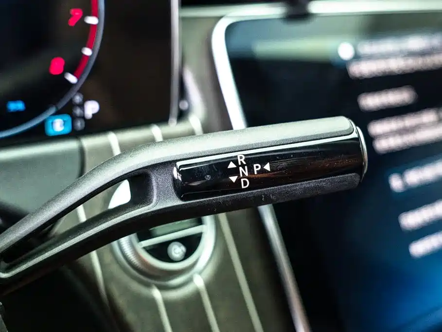 Mercedes-Benz E-Class 2025 Model Update E 300 L Fashion Edition
