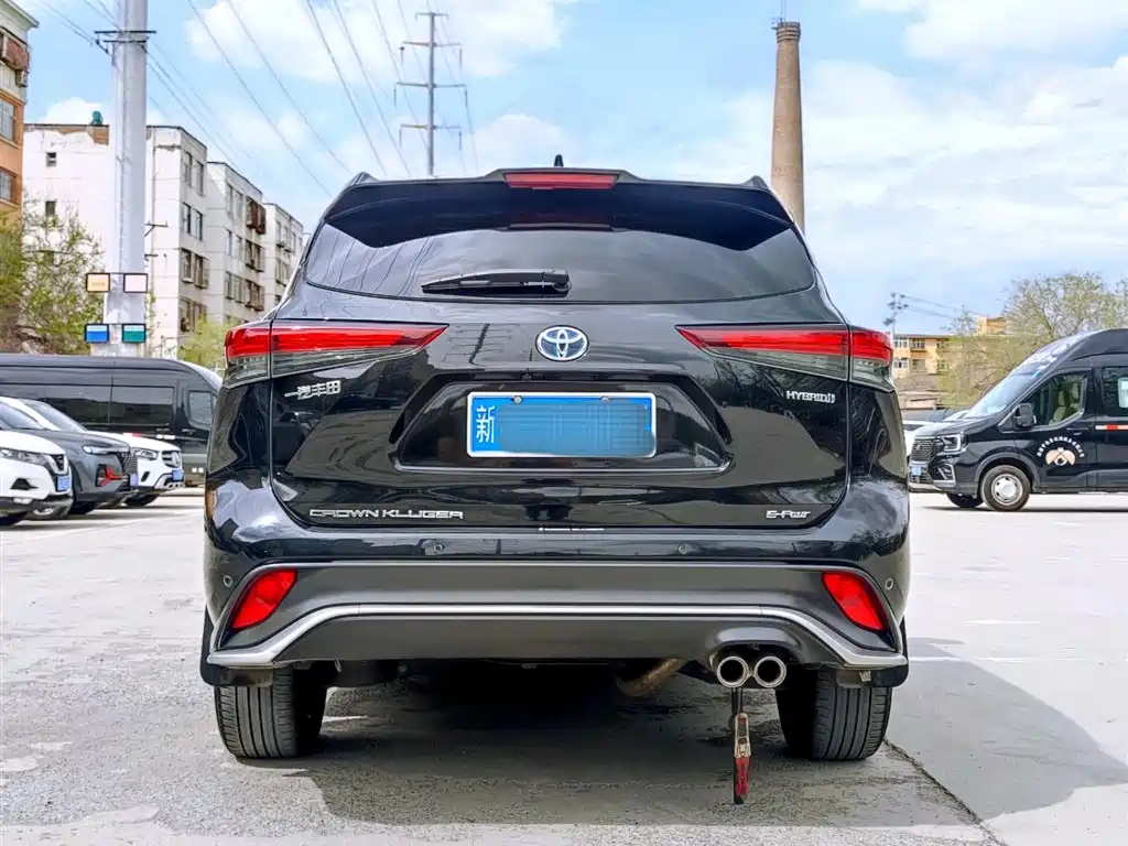 Toyota Crown Kluger 2023 2.5L HEV AWD Premium