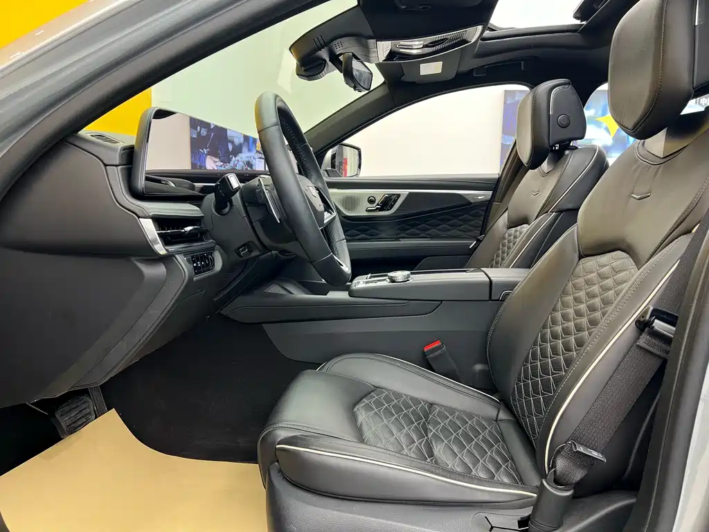 Cadillac CT6 2023 28T Premium Model