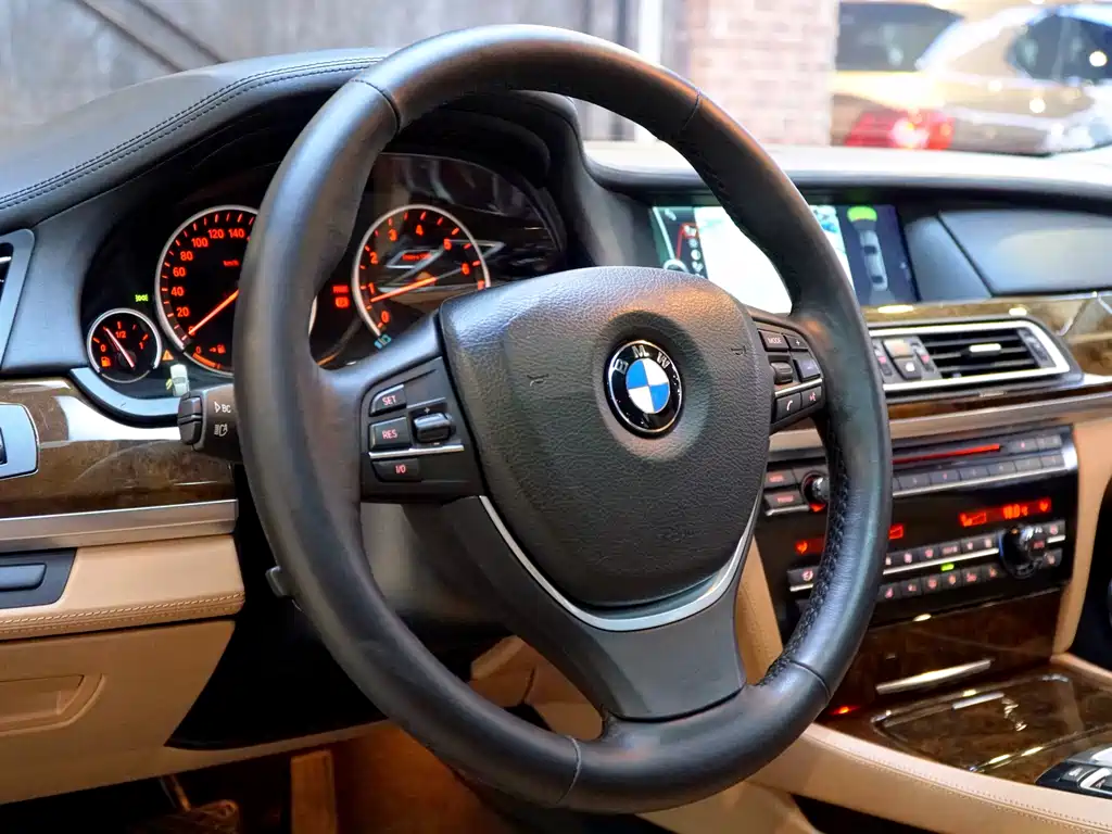 BMW 7 Series 2010 760Li