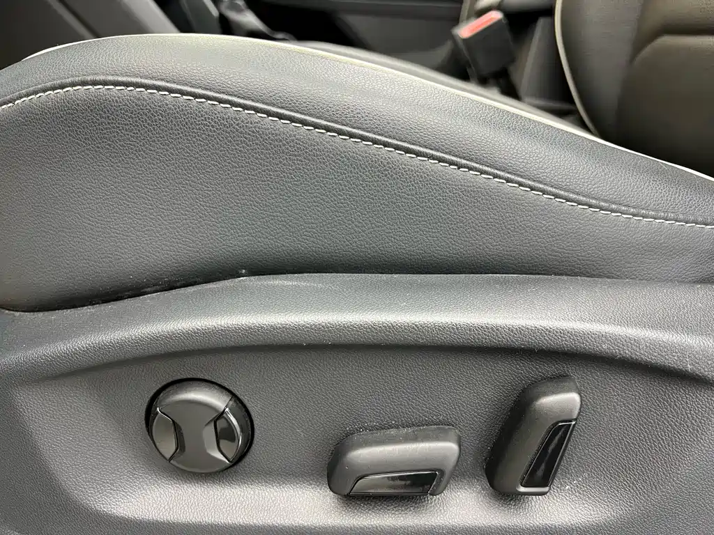 Volkswagen Tiguan L 2017 330TSI Automatic FWD Flagship Edition