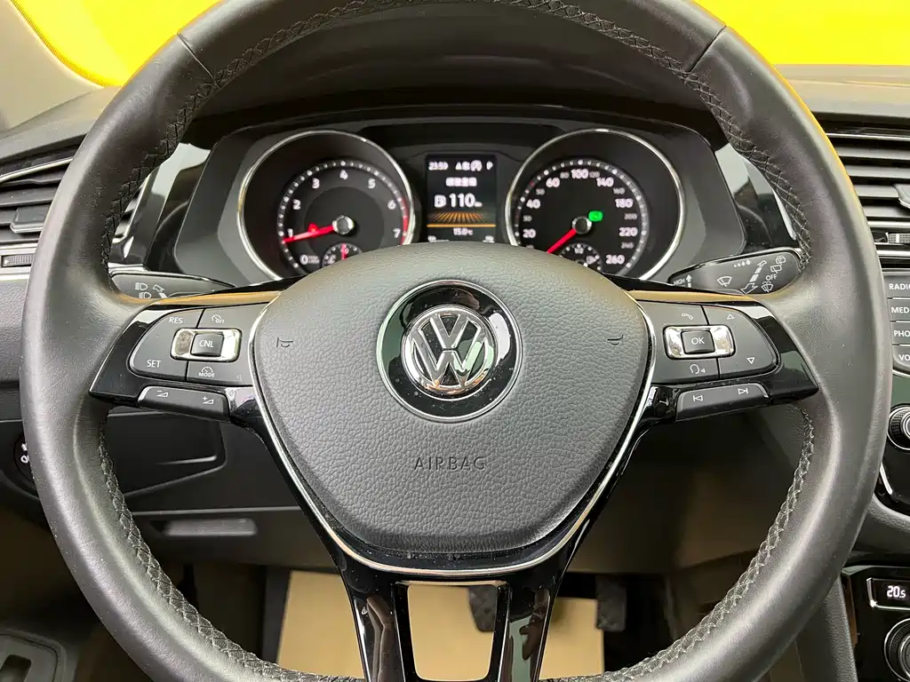 Volkswagen Tiguan L 2017 330TSI Automatic FWD Flagship Edition
