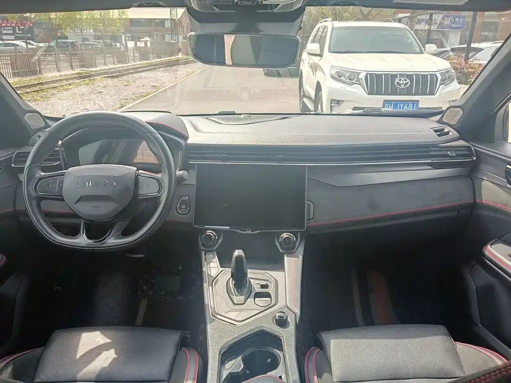 Lynk & Co 05 2020 2.0TD AWD Halo