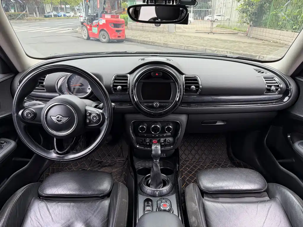 MINI Clubman 2016 Facelift 1.5T COOPER Connoisseur Edition
