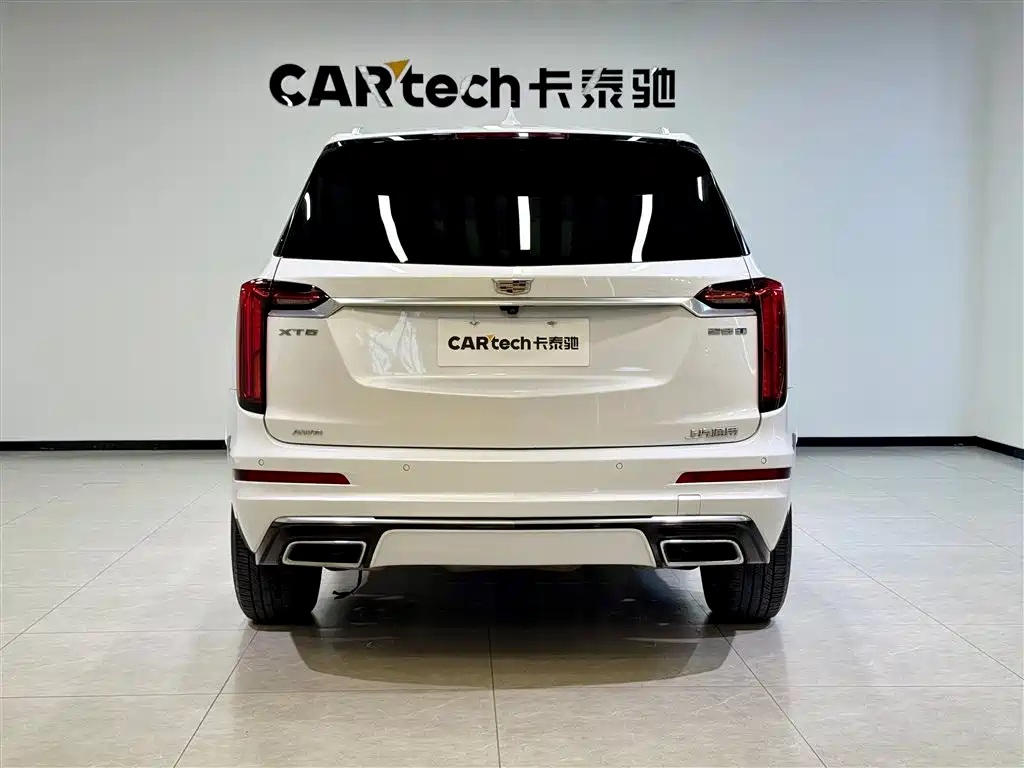 Cadillac XT6 2022 2.0T AWD Luxury 6-Seater