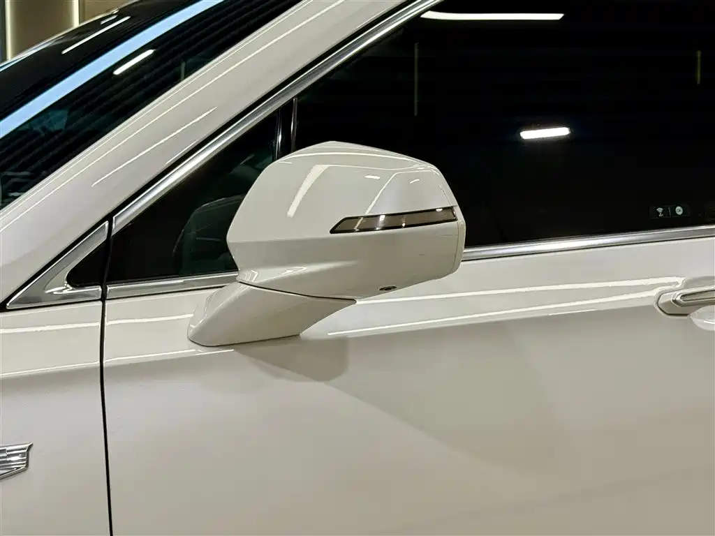 Cadillac XT6 2022 2.0T AWD Luxury 6-Seater