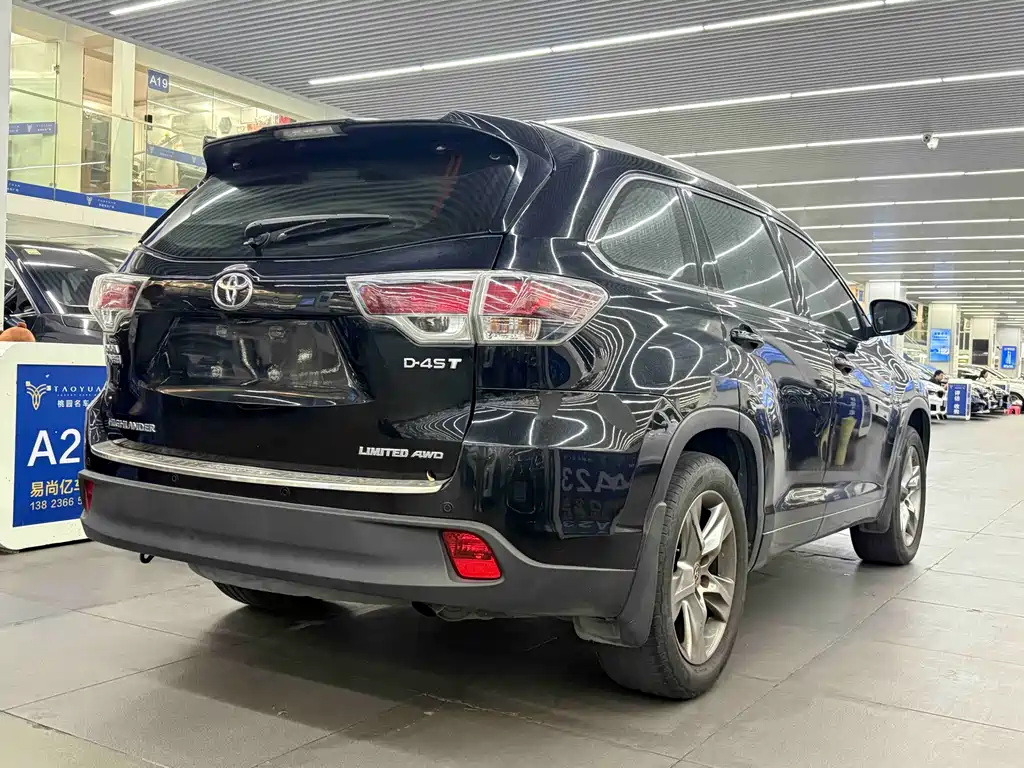 Highlander 2015 2.0T AWD Supreme Edition 7-Seater