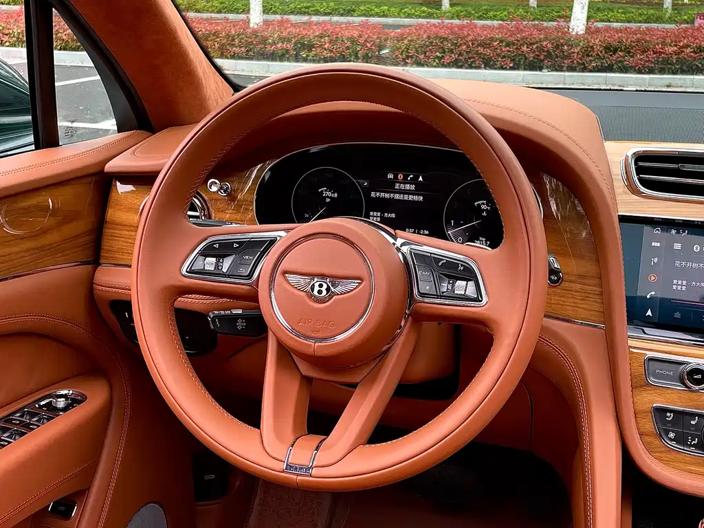 Bentley Bentayga 2021 4.0T V8