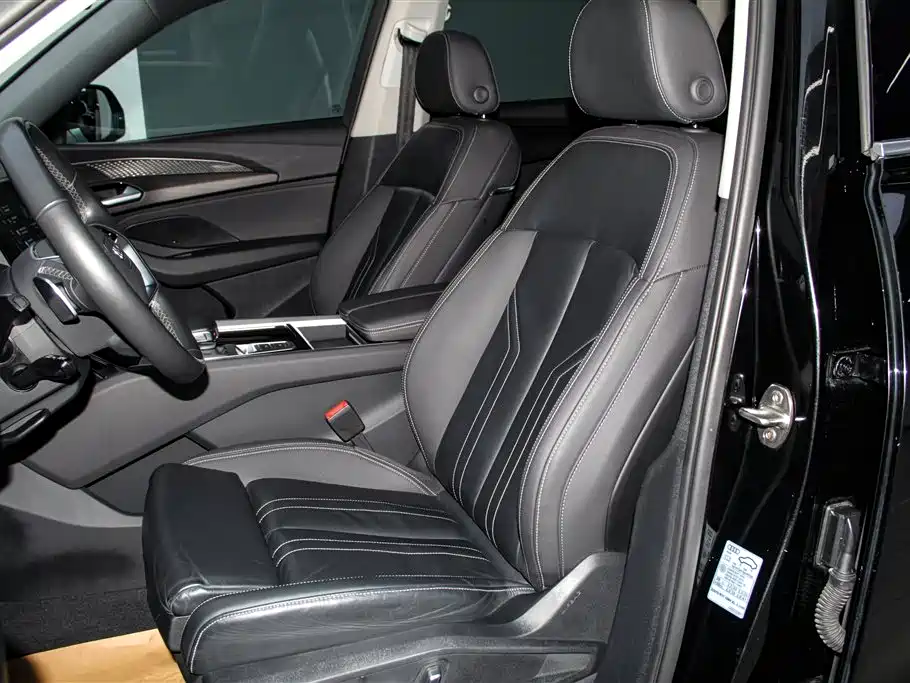 Audi Q6 2024 40 TFSI quattro Guanyun Edition Yulin Package 7-Seater