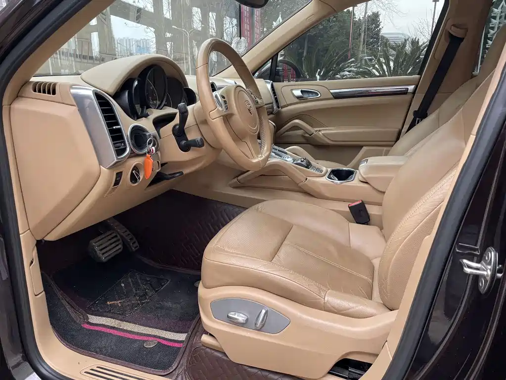 Porsche Cayenne 2011 3.0T