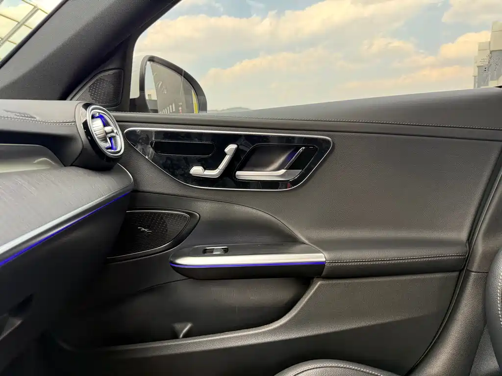 Mercedes-Benz C-Class 2023 C 260 L Sport