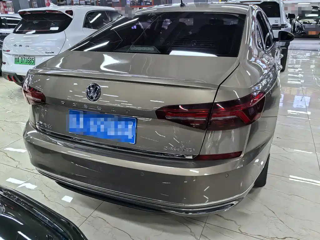 Volkswagen Passat 2019 330TSI Prestige Edition China V