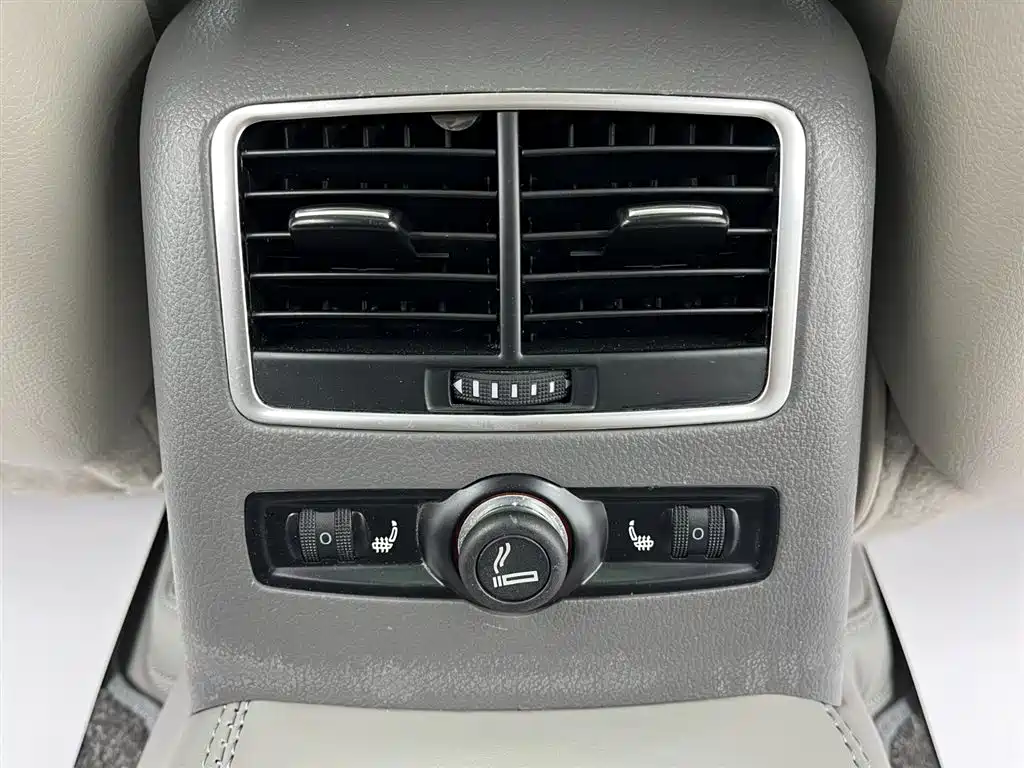 Audi A6L 2009 2.8 FSI Comfort Entertainment Edition