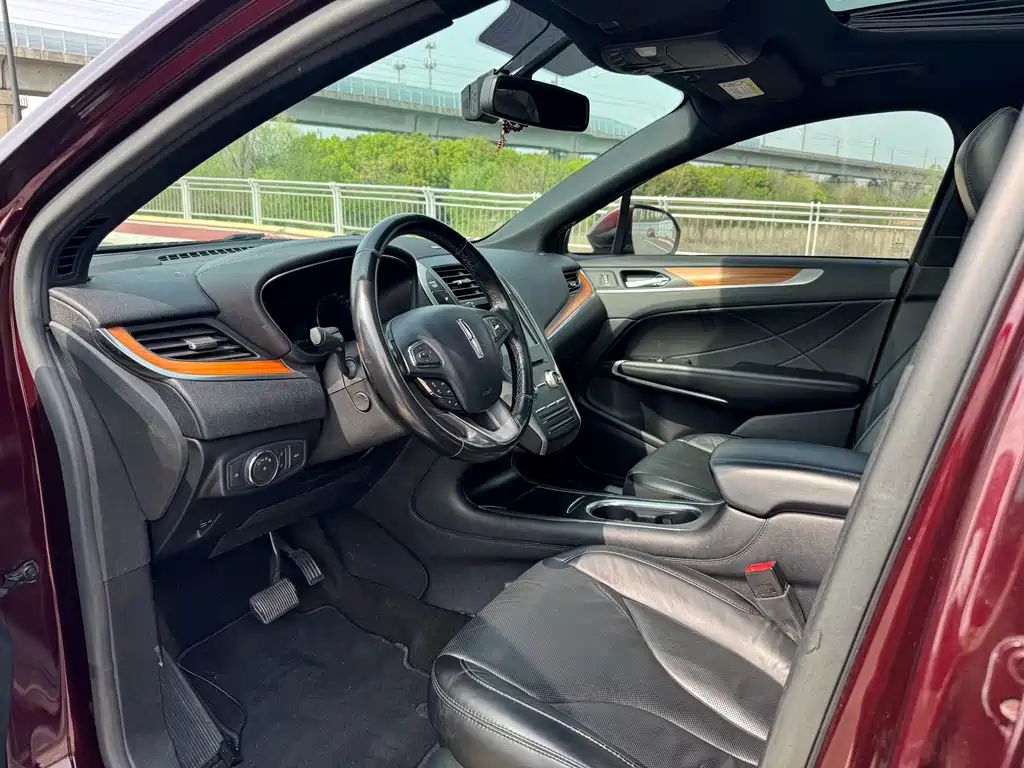 Lincoln MKC 2019 2.0T AWD Reserve Edition China VI