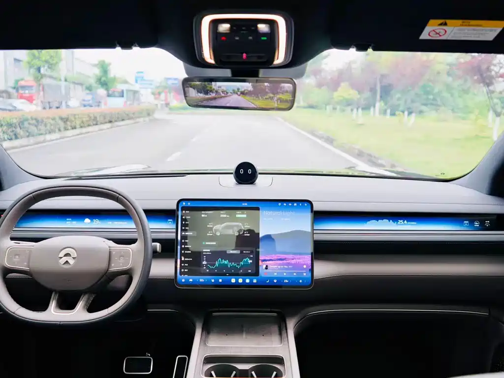 NIO ES8 2026 Six-Seater Executive Luxury Edition